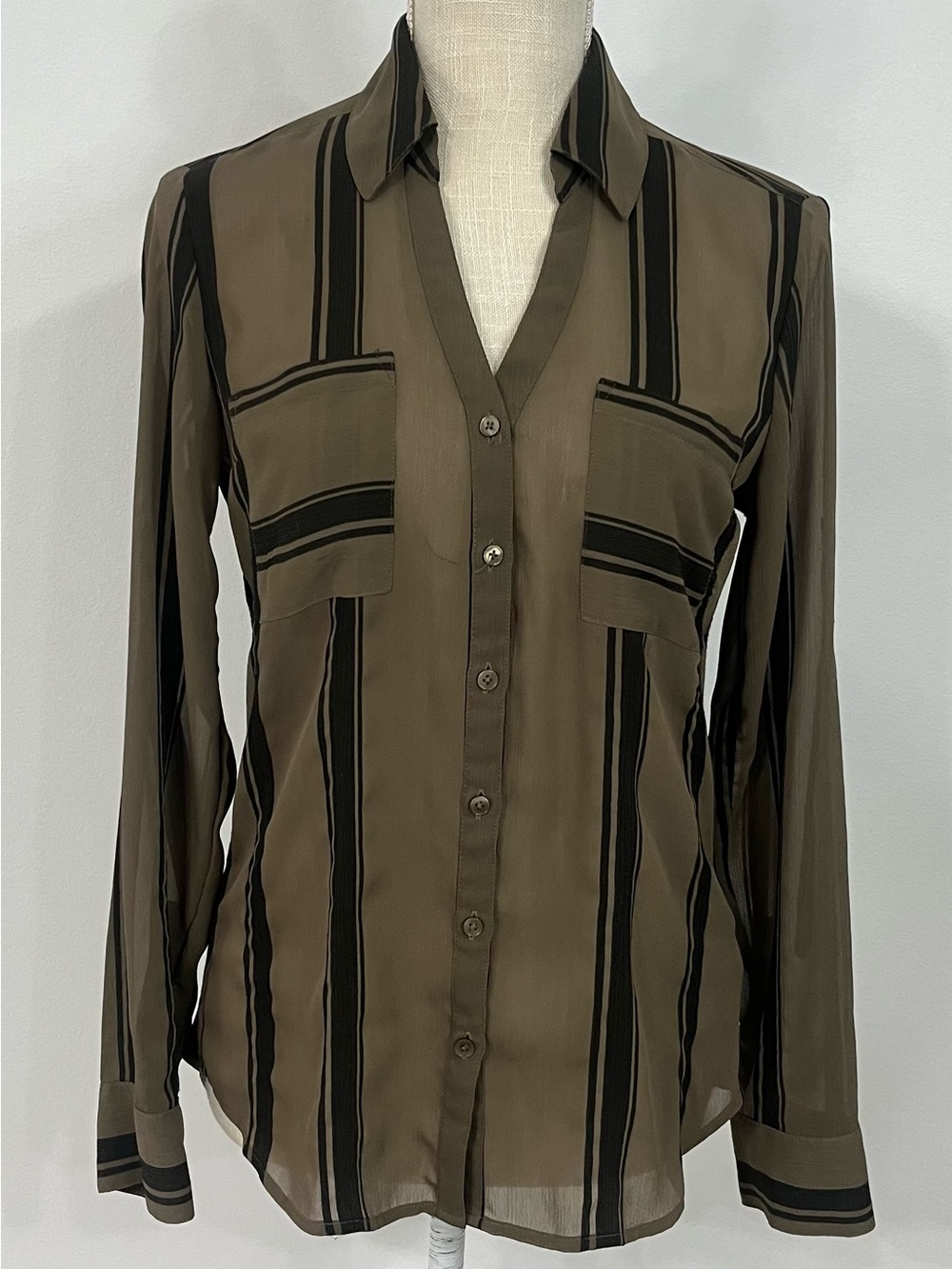 Express Womens Long Sleeve Collared Button Down Blouse - Size S - EUC